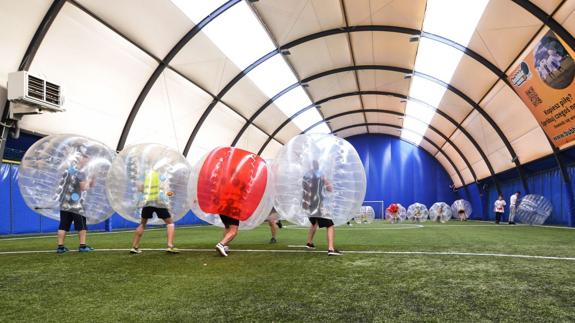 A_photo_of_a_bubble_football_experience_in_Berlin